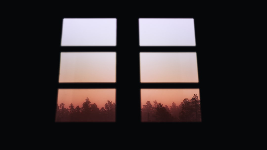 Photo Windows logo with repair tools